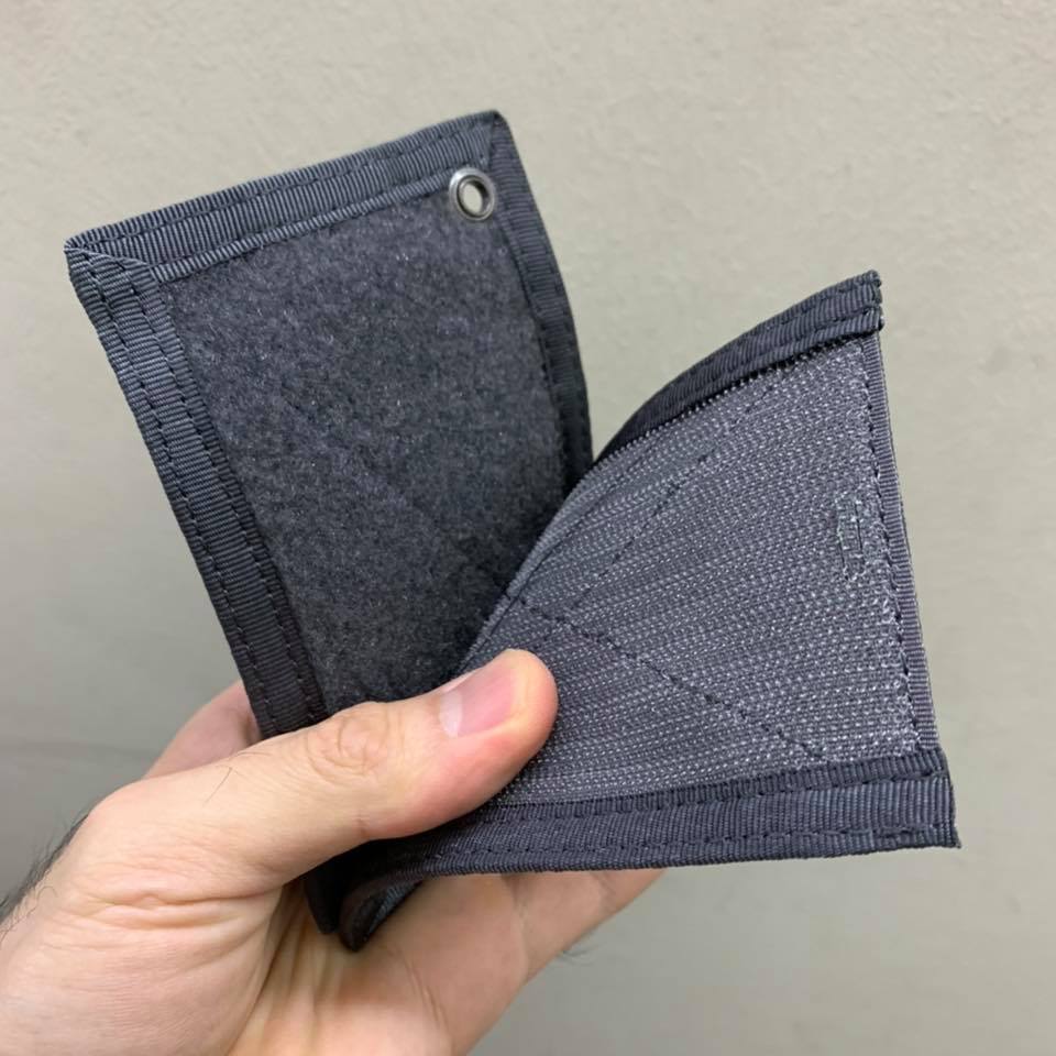 ONE TIGRIS SHOT PUT ID CARD HOLDER - RANGER GREEN