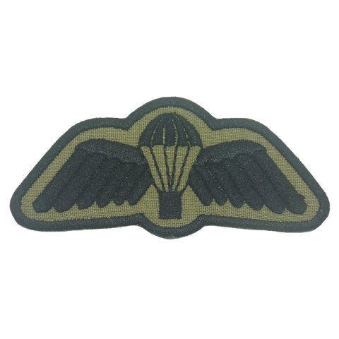 AUSTRALIAN PARACHUTIST CUT OUT BORDER PATCH - OLIVE GREEN WITH BLACK BORDER