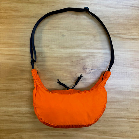 BULL HORN SHOULDER BAG - 6 LITERS (TIGER ORANGE)