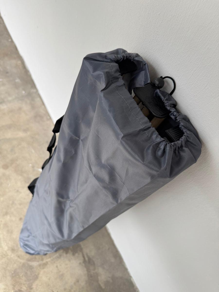 CROSS LEGGED CAMPING SAFARI BED WITH DRAWSTRING CARRYING BAG (GREY)