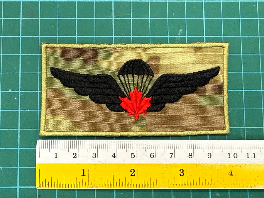 Canadian Parachutist Airborne Jump Wing Badge (10 cm x 5 cm)