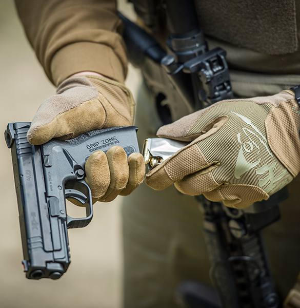 HELIKON-TEX ALL ROUND FIT TACTICAL GLOVES® - BLACK/SHADOW GREY