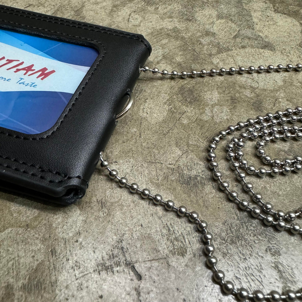 HGS LEATHER 3 WINDOWS PASS HOLDER - VERTICAL DISPLAY (BLACK)