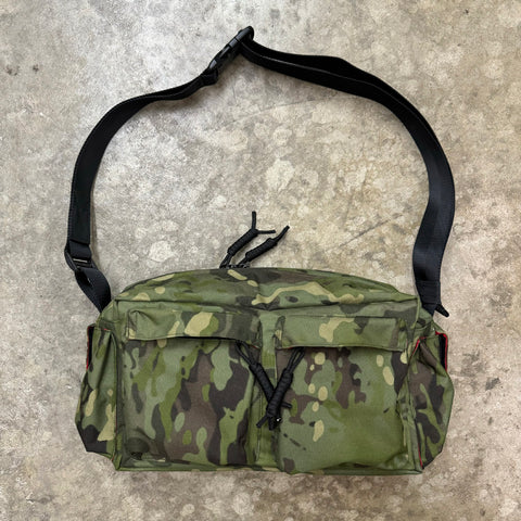 HGS TWIN POCKET SHOULDER BAG - 8L (TROPIC CAMO)