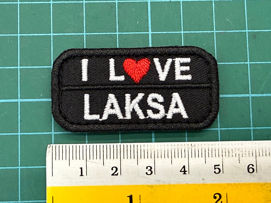 I LOVE LAKSA VELCRO PATCH - 5 CM X 2.5 CM (BLACK)