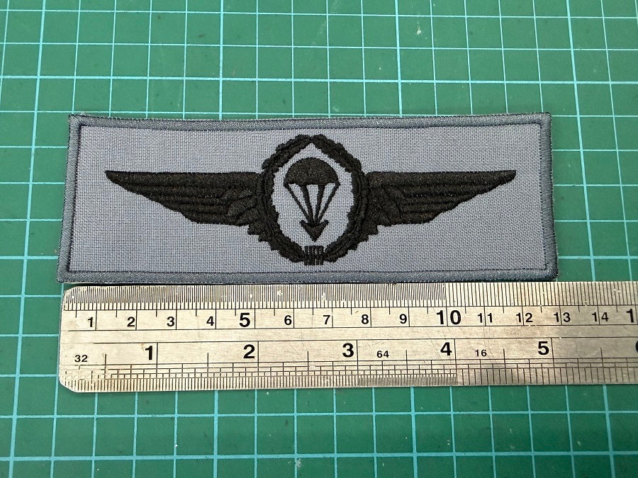 German Army Airborne Parachutist Wing Patch 13 cm x 4.5 cm (Grey)