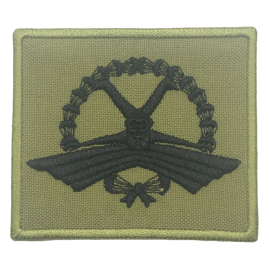 INDONESIAN ARMY BREVET FREEFALL PARACHUTIST BADGE - OLIVE GREEN