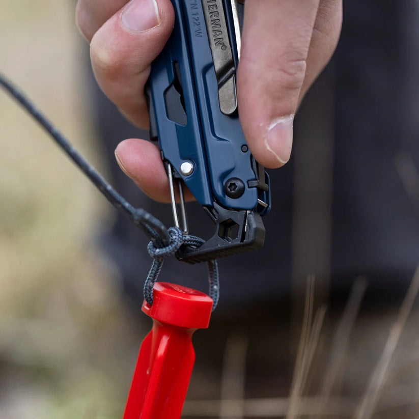 LEATHERMAN SIGNAL - NOCTURNAL (NO SHEATH)