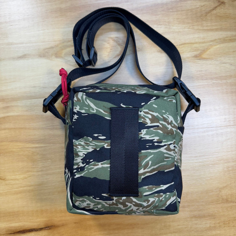 MIL-SPEC COVERT POCKET SLING BAG - 500 DENIER NYLON (TIGER STRIPE)