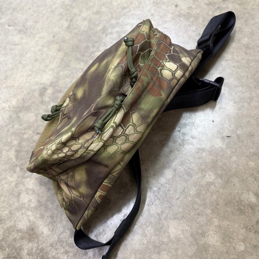 HGS Tactical Fanny Pack 300D Rip-Stop Polyester - 8L (Kryptek Mandrake)