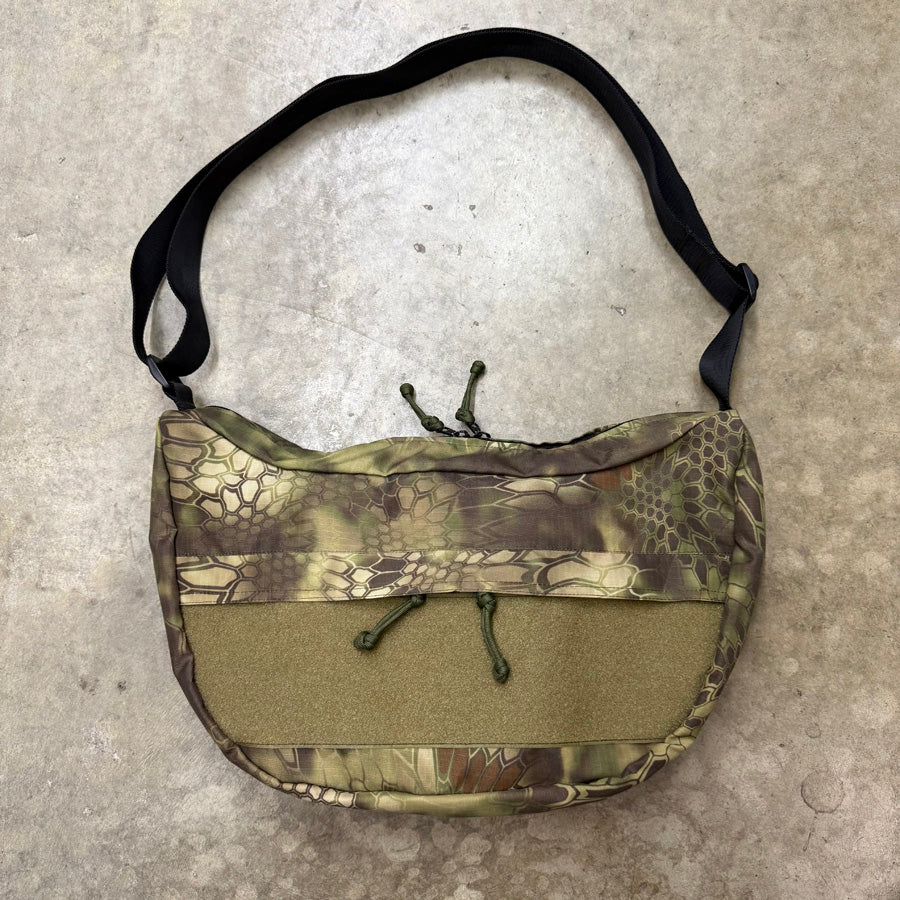 HGS Tactical Satchel Bag 300D Rip-Stop Polyester - 10L (Kryptek Mandrake)