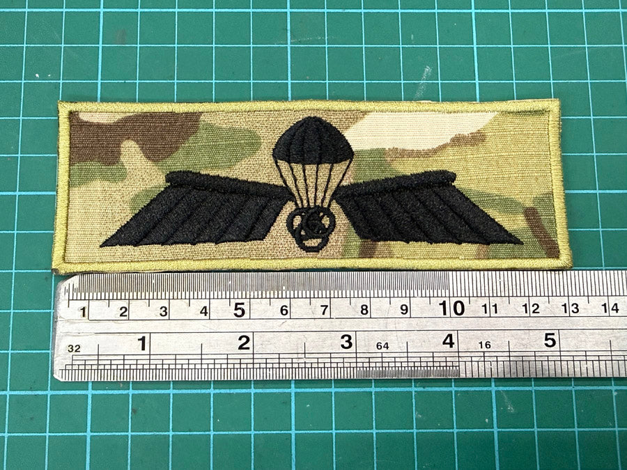 Netherlands Armed Forces Parachutist Instructor Airborne Jump Wing Patch - (3 Rings, 13 cm x 4.5 cm)