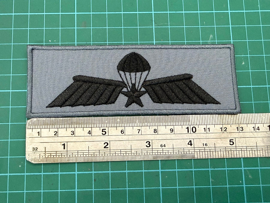 Netherlands Armed Forces Parachutist Airborne Jump Wing Patch - Advanced/Static Line (A-Wing, 13 cm x 4.5 cm)