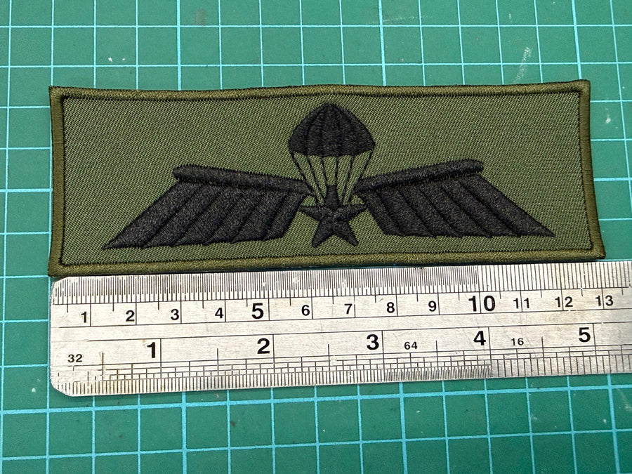 Netherlands Armed Forces Parachutist Airborne Jump Wing Patch - Advanced/Static Line (A-Wing, 13 cm x 4.5 cm)