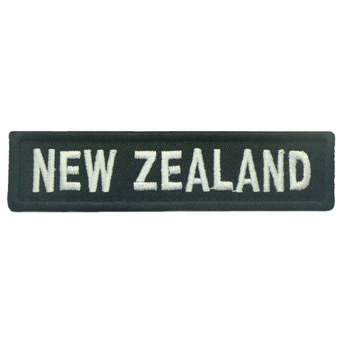 NEW ZEALAND COUNTRY TAG - BLACK WHITE