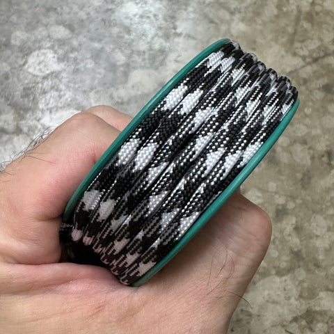 550 PARACORD MINI SPOOL - BLACK WHITE CAMO