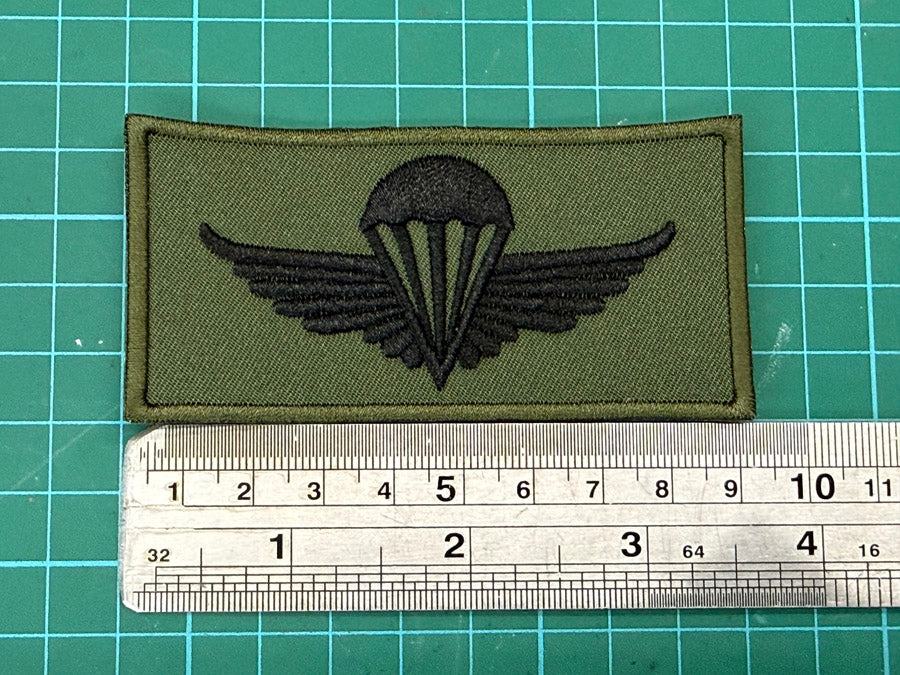Sweden Parachutist Airborne Jump Wing Embroidery Patch (9 cm x 4.5 cm)