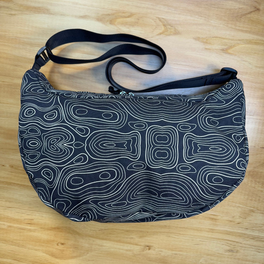 HGS TACTICAL SATCHEL BAG - 10L (BLACK TERRAIN)