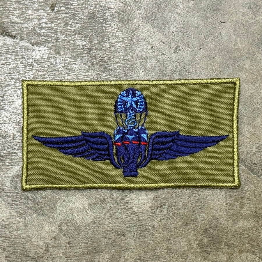 Thailand Master Parachutist Airborne Wing with Rectangular Border - 10 cm x 5 cm (Olive Green)