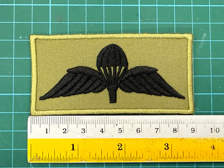 UK British Parachutist Airborne Jump Wing Embroidery Patch (9 cm x 4.5 cm)
