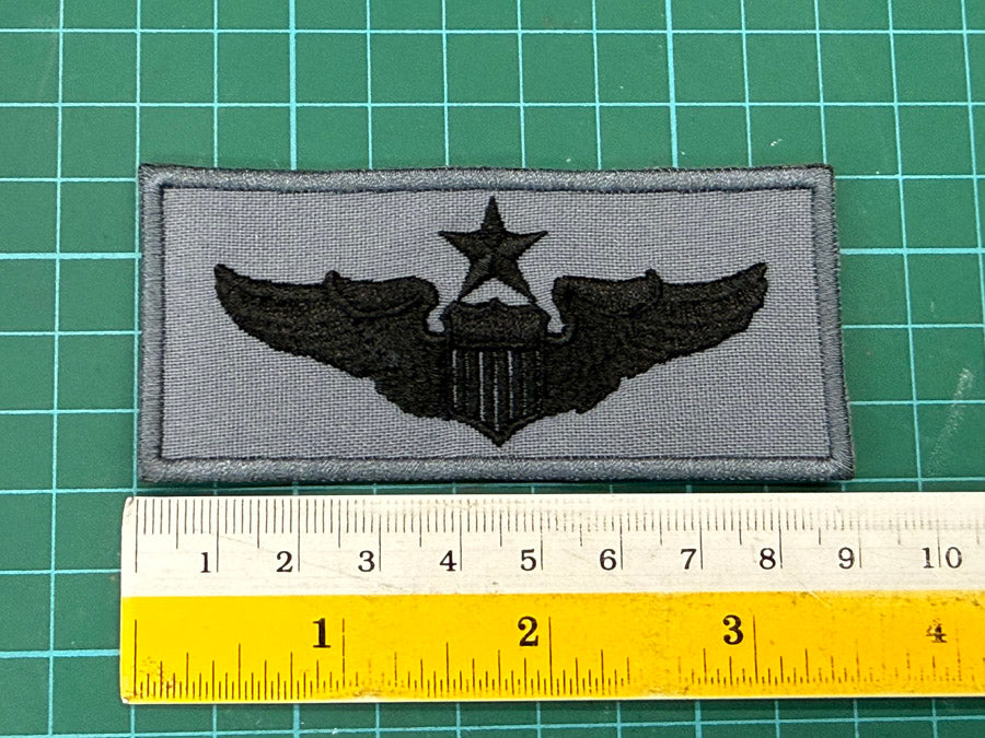 US Air Force Senior Pilot Wing (9 cm x 4 cm, Gray)