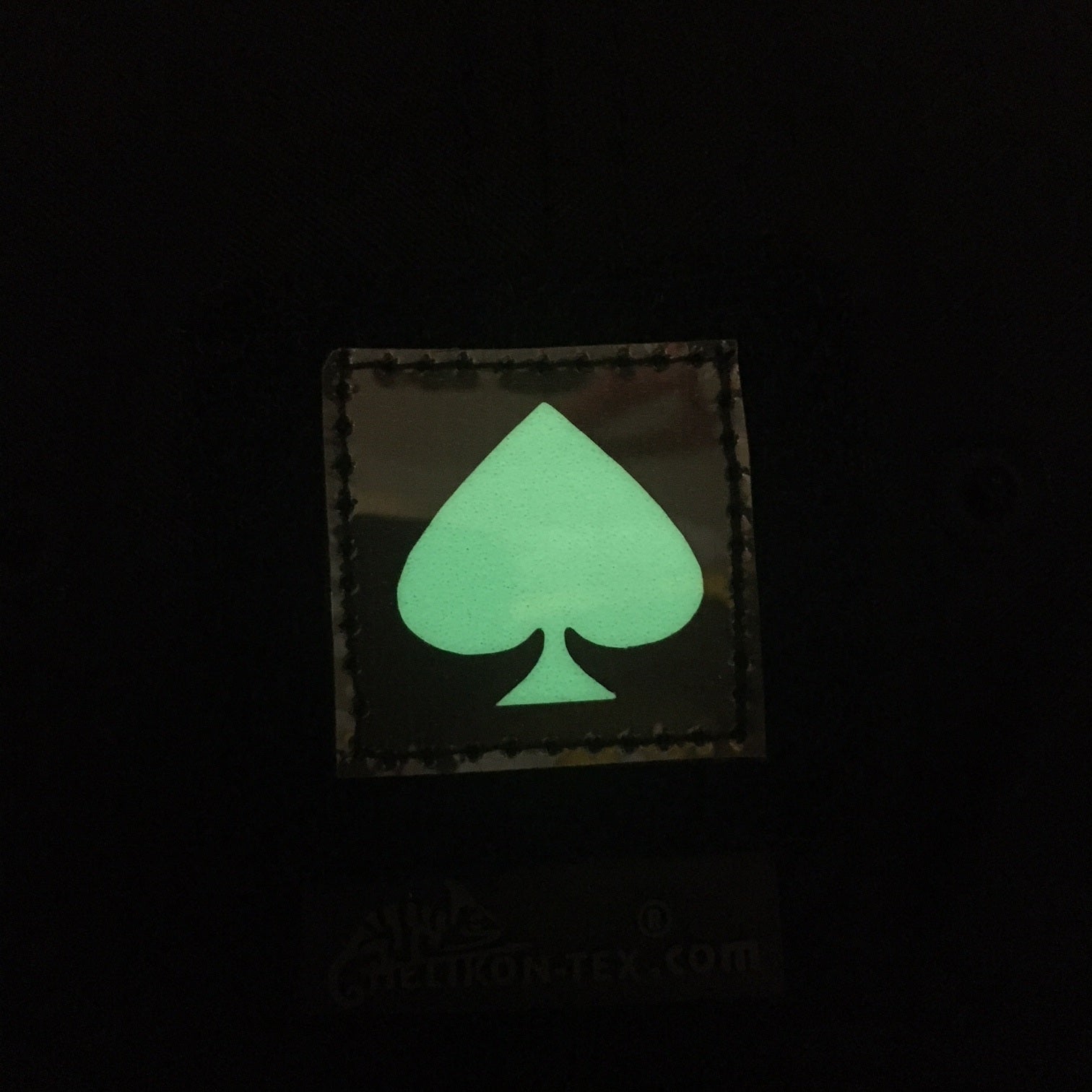 1 INCH HEART PATCH - GLOW IN THE DARK