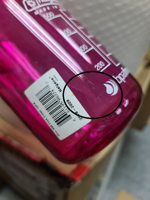 NALGENE NARROW MOUTH 32 OZ / 1000 ML - PINK (OLD STOCK WITH SOME SCRATCHES)
