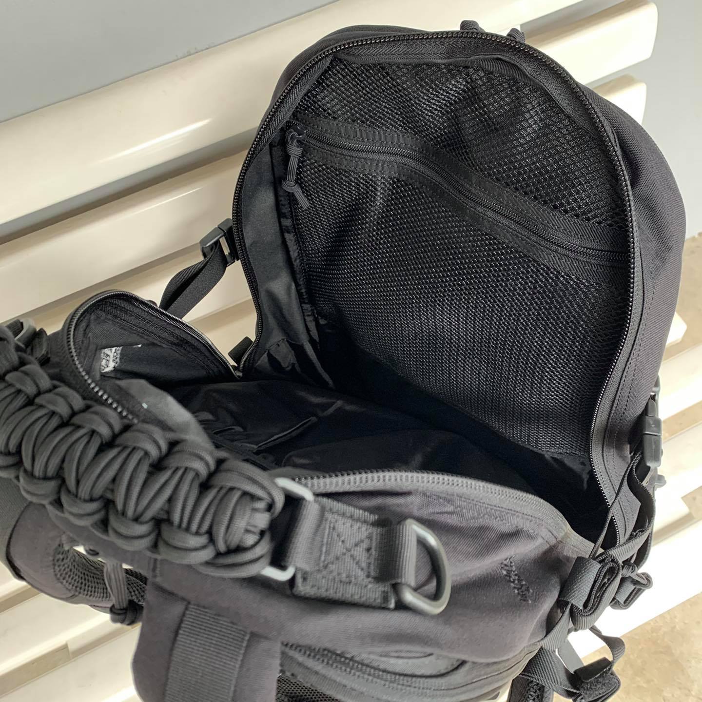 DIRECT ACTION DRAGON EGG ENLARGED BACKPACK - 30 L - BLACK