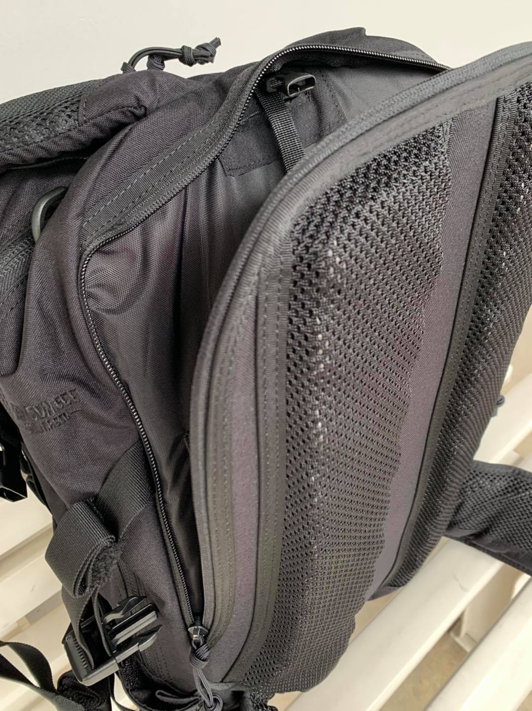 DIRECT ACTION DRAGON EGG ENLARGED BACKPACK - 30 L - BLACK