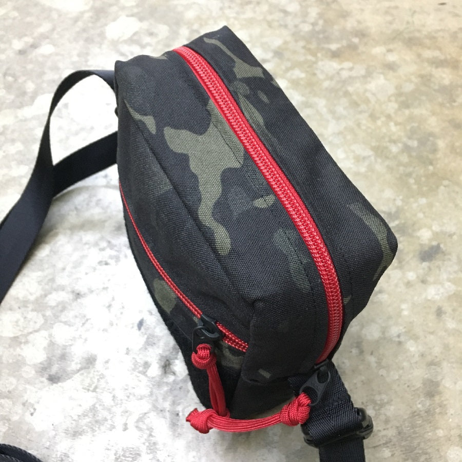 MIL-SPEC COVERT POCKET SLING BAG - 500D CORDURA (MULTICAM BLACK)