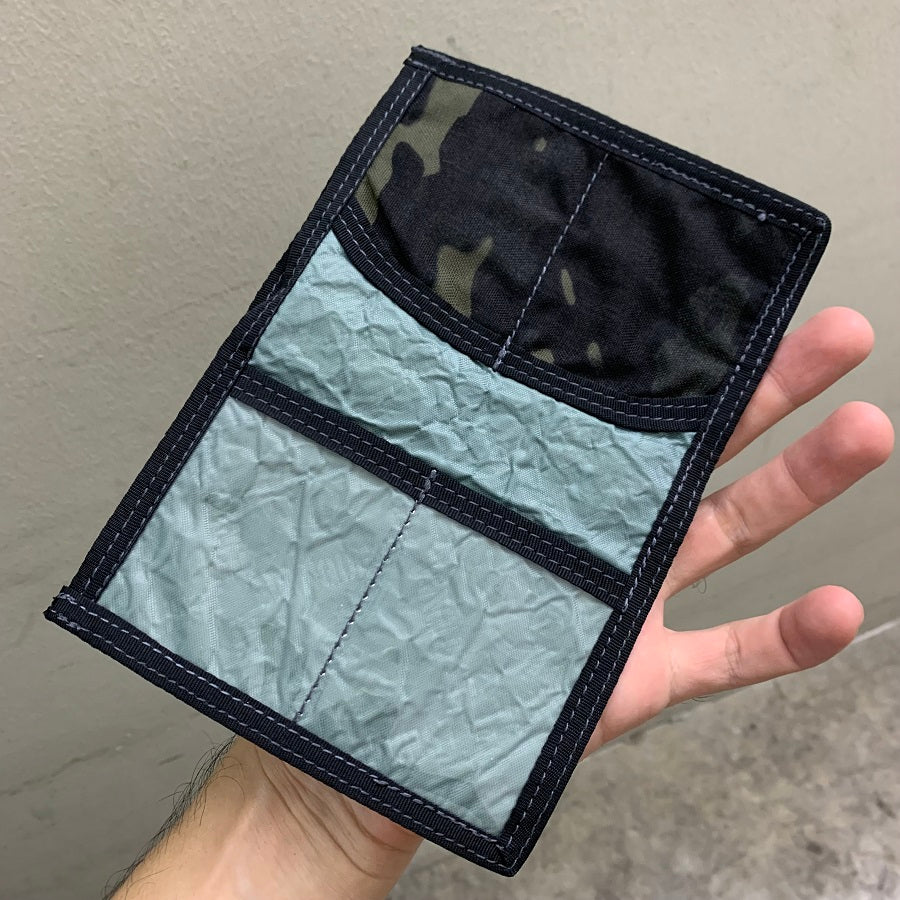 VANQUEST CACHE 2.0 RFID-BLOCKING WALLET (STOCK KEEP TOO LONG, INNER MATERIAL A BIT STICKY)