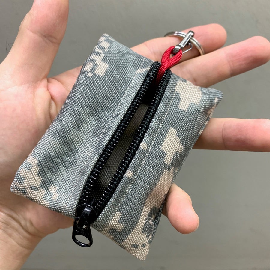 MIL-SPEC KEY WALLET WITH CARD POCKET - 1000 DENIER CORDURA (ACU CAMO)