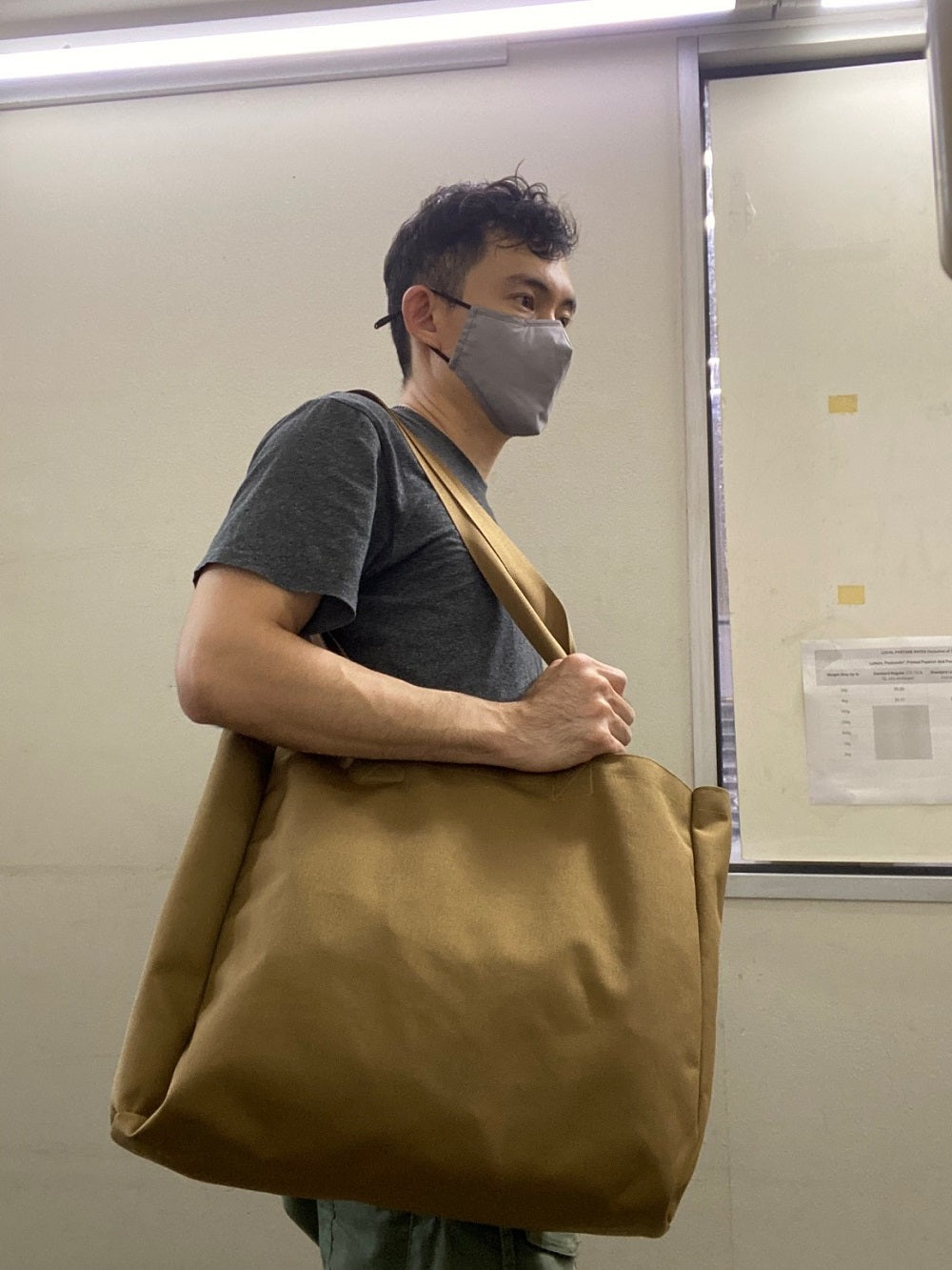 MIL-SPEC TOTE BAG - 1000 DENIER CORDURA (COYOTE BROWN)