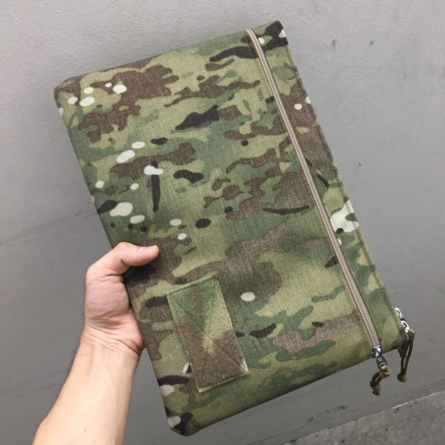 TACTICAL LAPTOP SLEEVE 13.3" - 1000D CORDURA (MULTICAM)