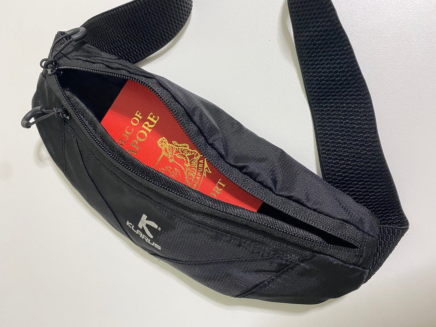 KLARUS WAIST BELT POUCH - BLACK