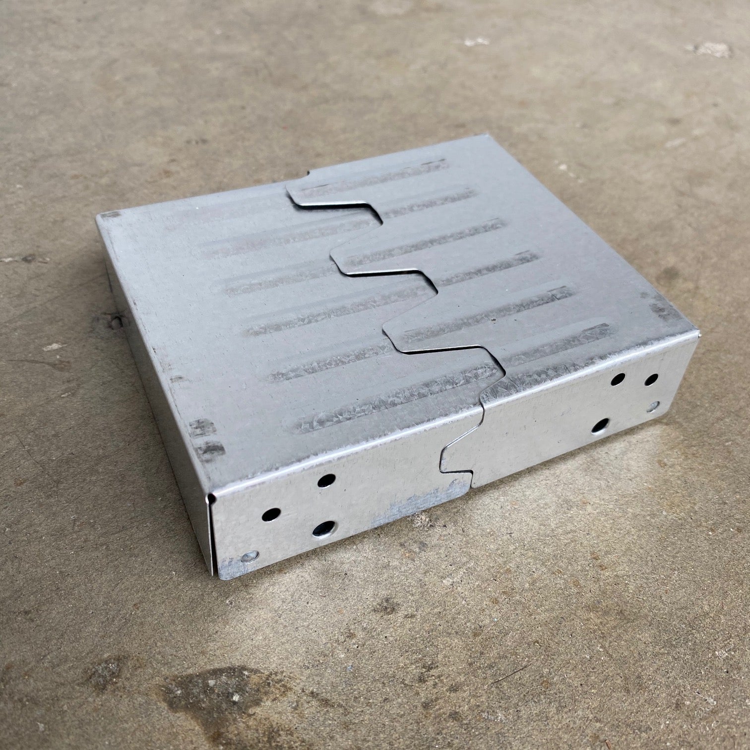 DISPOSABLE OUTDOOR COOKING STOVE / TOMMY COOKER