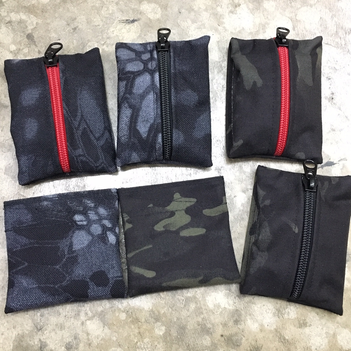 MIL-SPEC KEY WALLET WITH CARD POCKET - 1000 DENIER CORDURA (KRYPTEK TYPHON)