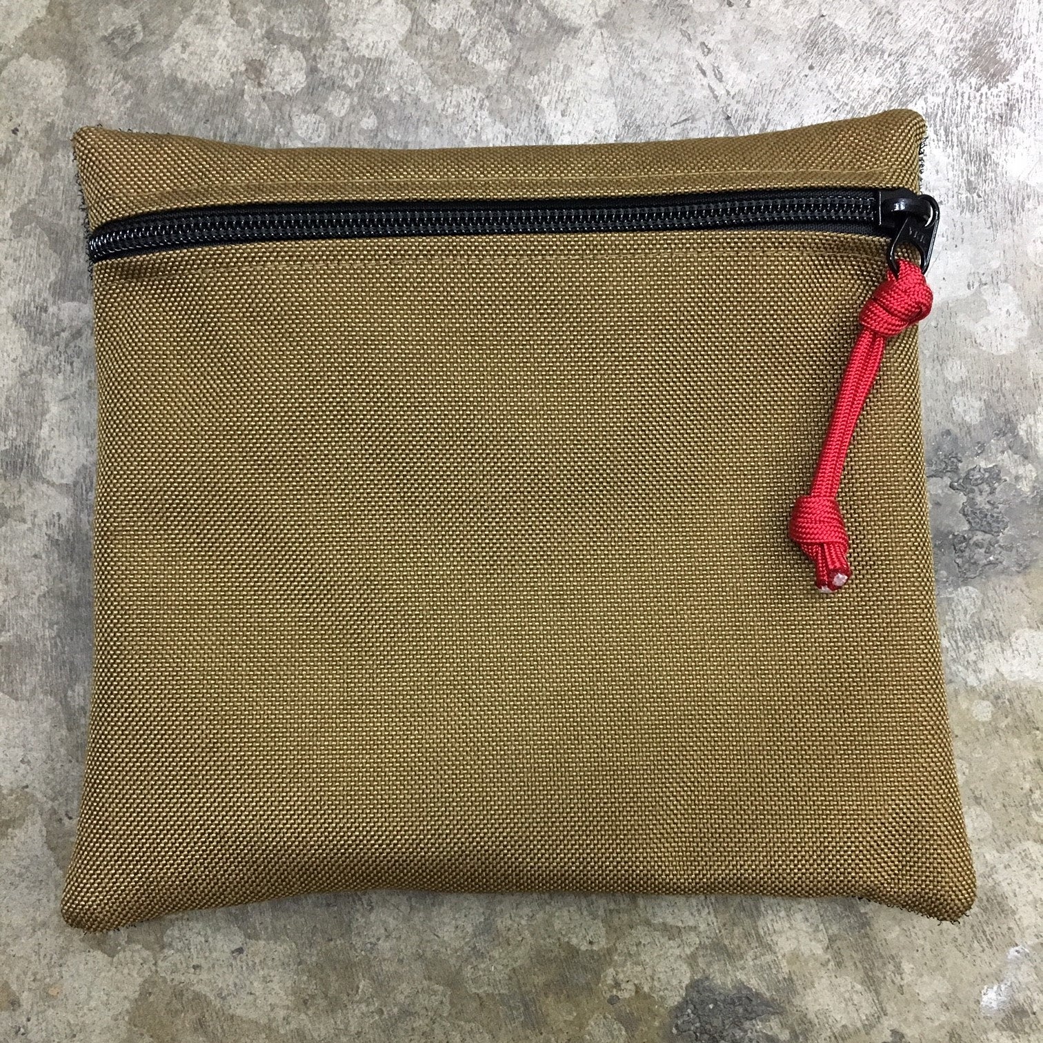 MIL-SPEC EDC POUCH HOOK SIDE VELCRO - 1000 DENIER CORDURA (COYOTE)