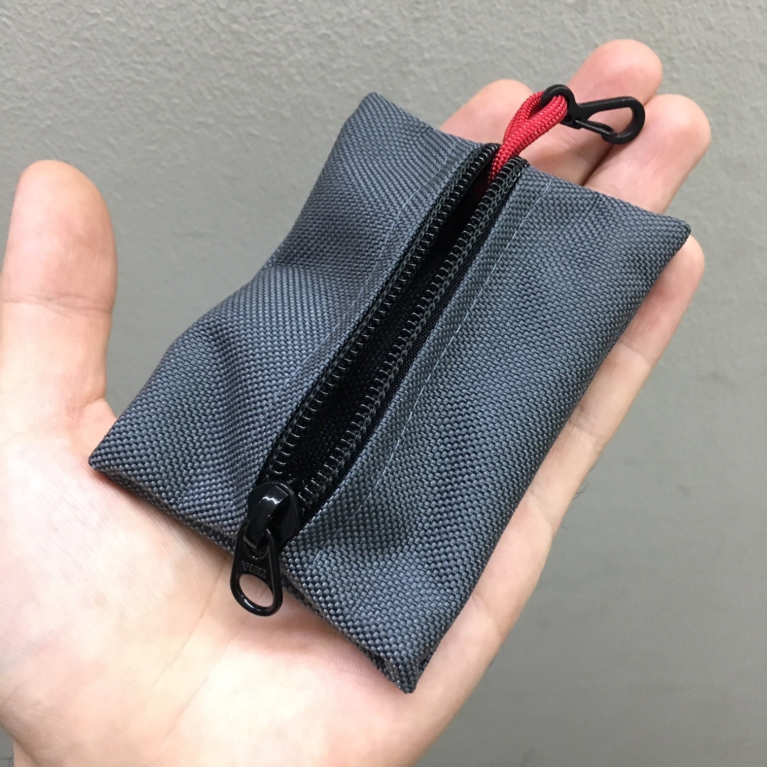 MIL-SPEC KEY WALLET WITH CARD POCKET - 1000 DENIER CORDURA (STEEL GRAY)