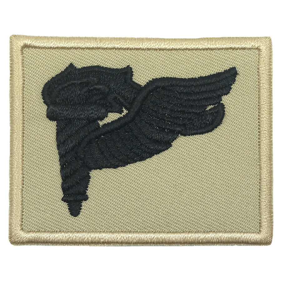 US PATH FINDER BADGE - KHAKI