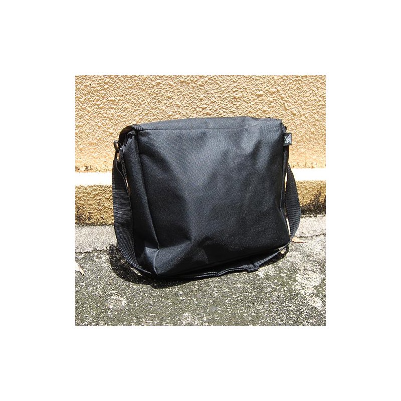 D&G SOLDIERTALK EXPLORER SLING BAG - BLACK