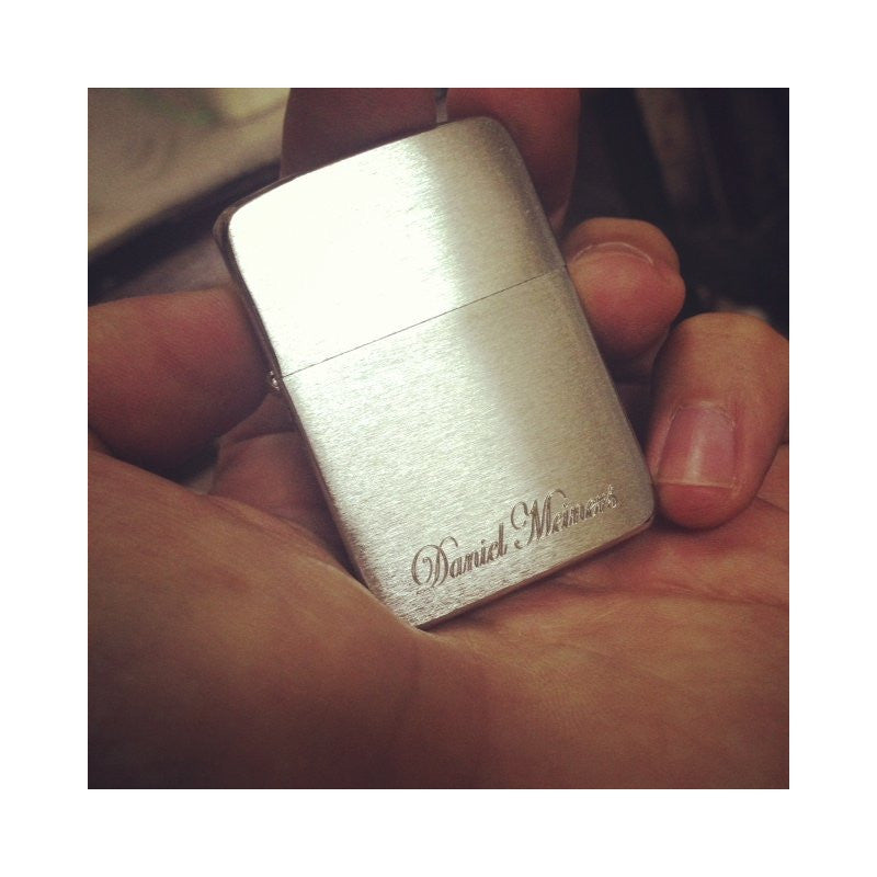 ZIPPO HIGH POLISHED CHROME